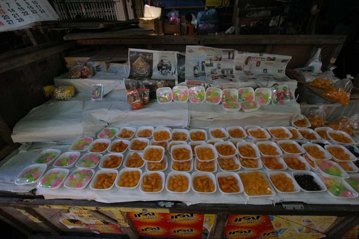 &copy; John Lancaster